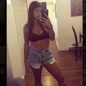 Meet your Posher, Thais